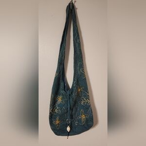 Chic Teal Embroidered Shoulder Bag